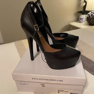 Steve Madden heels